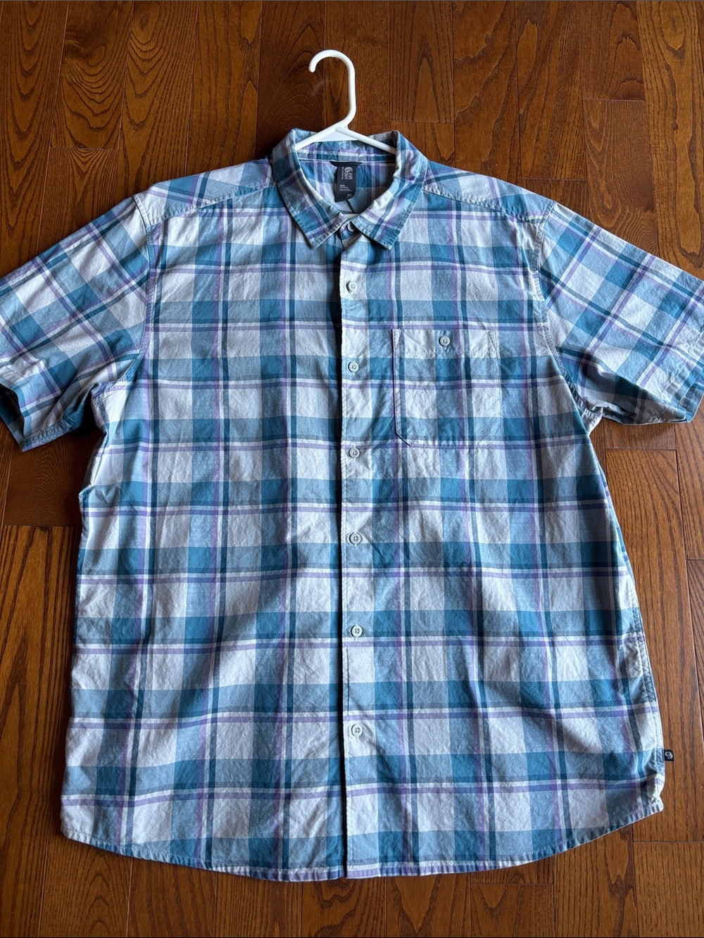 Mountain Hardwear Blue Plaid Short-Sleeve Button-Down Shirt